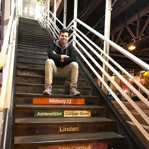 Meet your Posher, Eric